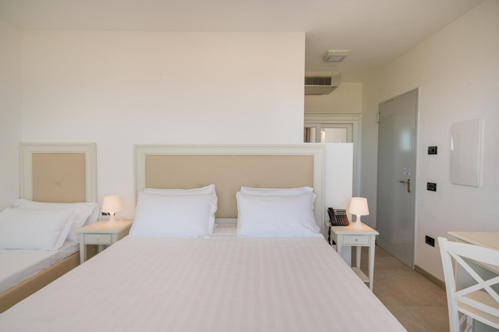Hotel Casteldoria Mare